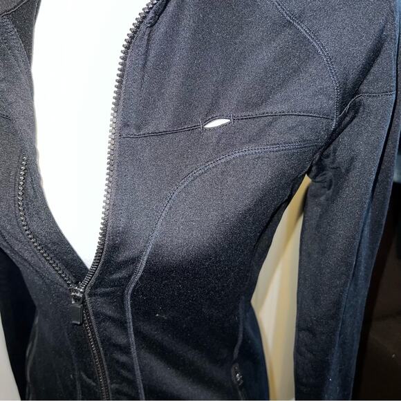 Fabletics Jojo Performance Jacket Black Size XS Tech Ready Thumb Holes Pockets - Picture 8 of 14